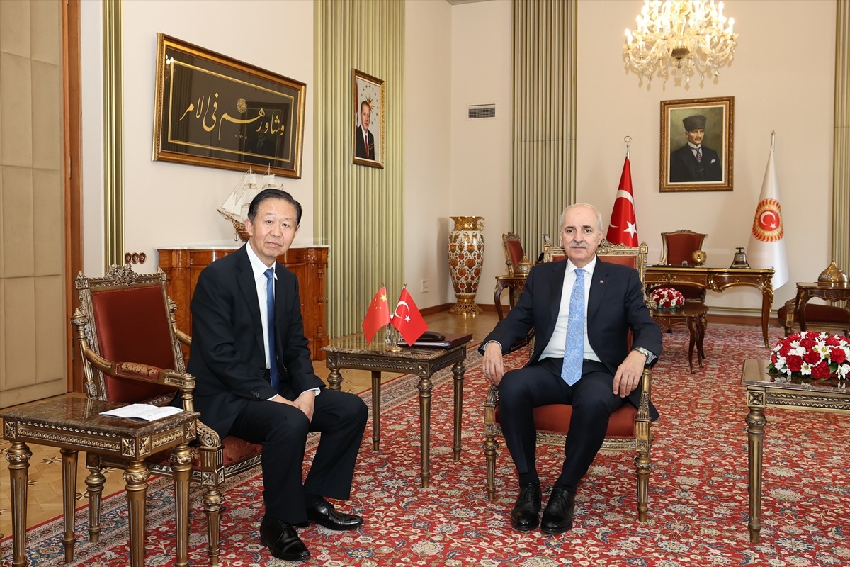 TBMM Başkanı Numan Kurtulmuş, Çin Halk Cumhuriyeti Ulusal Halk Kongresi Daimi Komitesi Başkan...