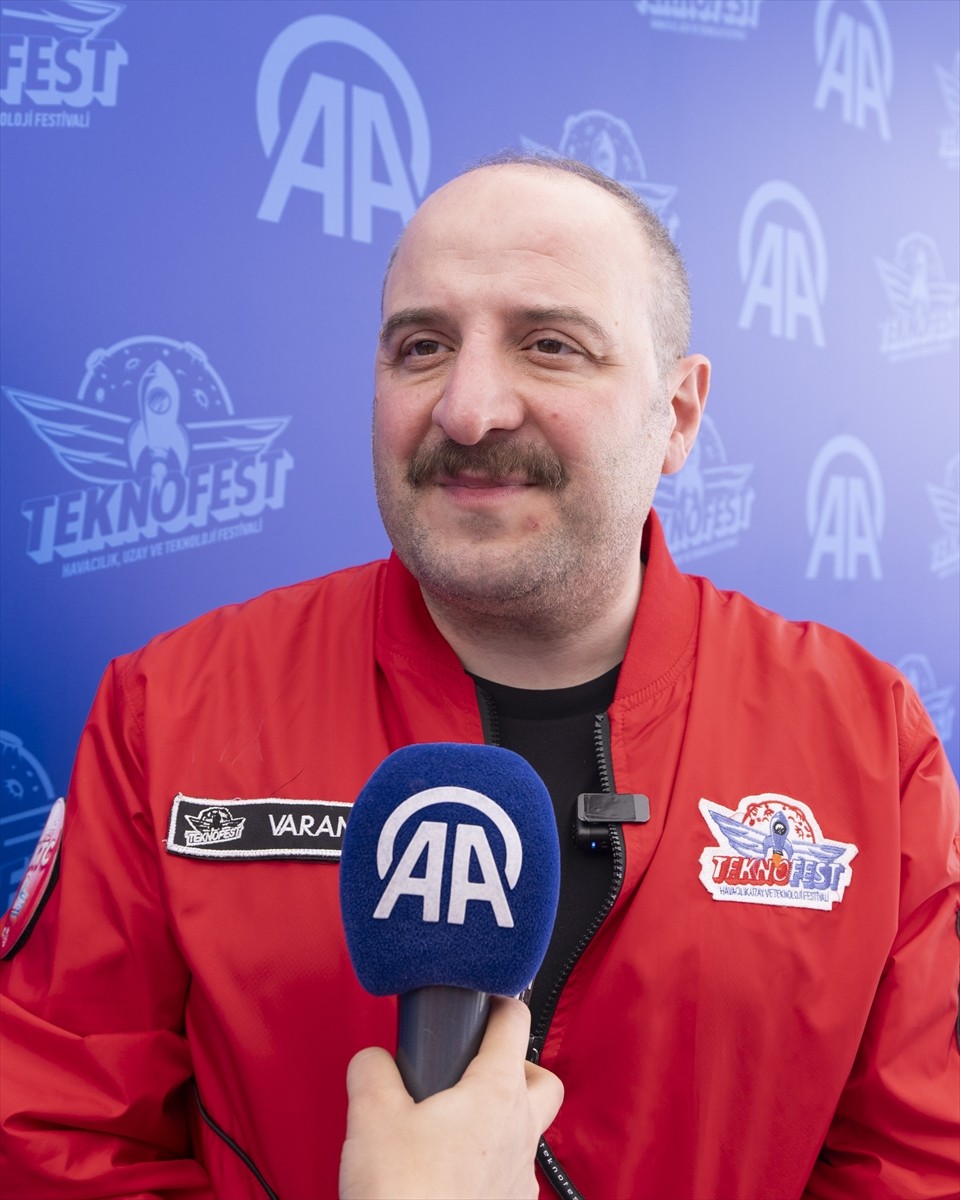 TBMM Sanayi, Ticaret, Enerji, Tabii Kaynaklar, Bilgi ve Teknoloji Komisyonu Başkanı Mustafa...