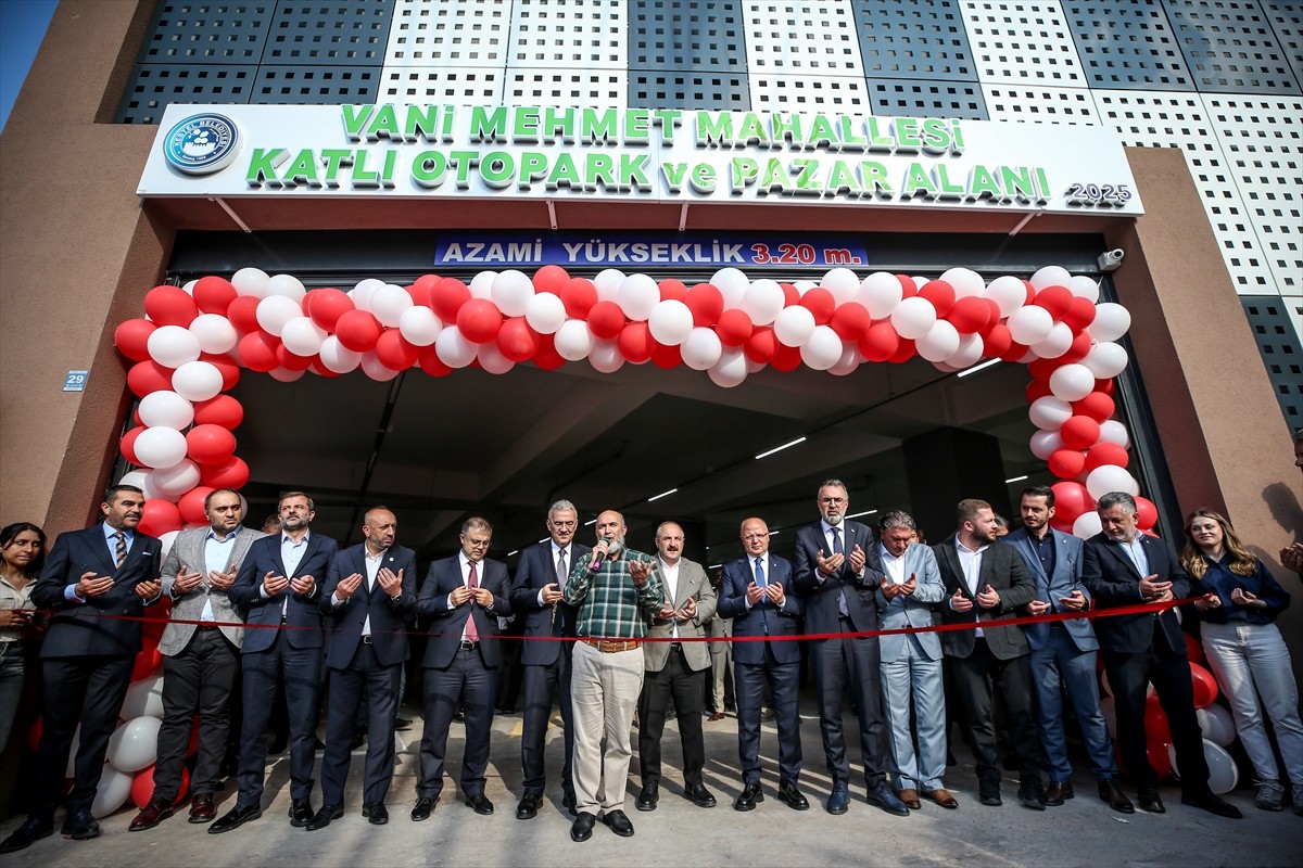 TBMM Sanayi, Ticaret, Enerji, Tabii Kaynaklar Bilgi ve Teknoloji Komisyonu Başkanı Mustafa Varank...