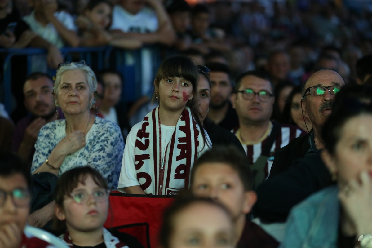 Teksüt Bandırmaspor, Solwie Energy Fatih Karagümrük'ün Trendyol 1. Lig play-off final maçını...