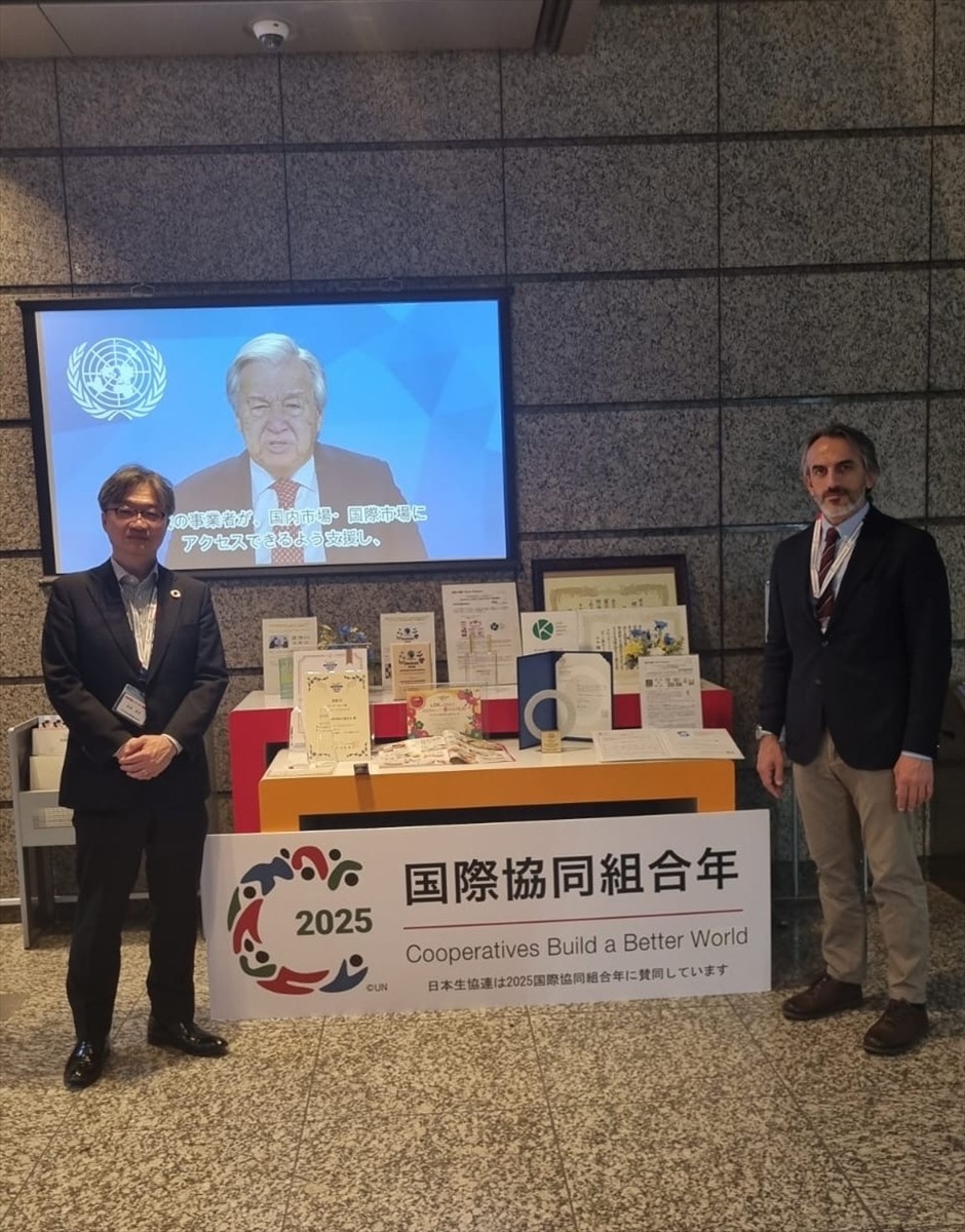 Ticaret Bakanlığı Esnaf, Sanatkarlar ve Kooperatifçilik Genel Müdürü Taha Enes Şener (solda)...