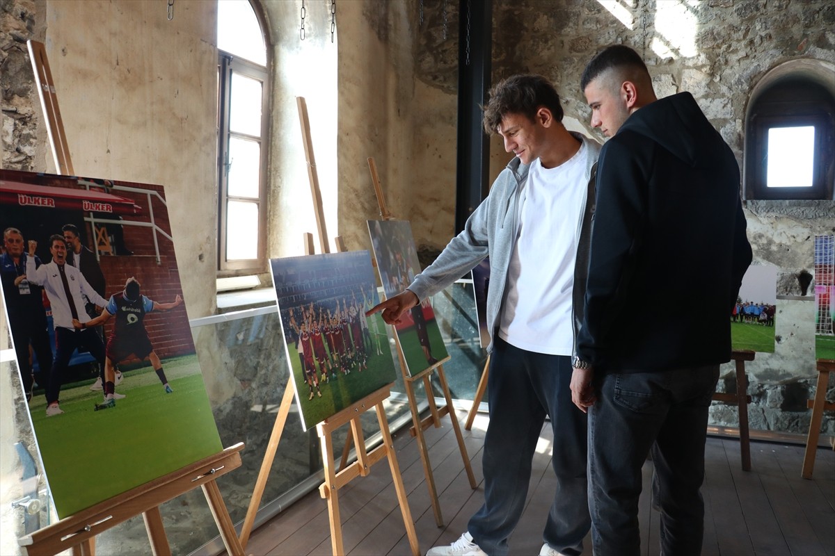 Trabzon'da 19 Mayıs Atatürk'ü Anma Gençlik ve Spor Bayramı dolayısıyla piyano dinletisi ve...