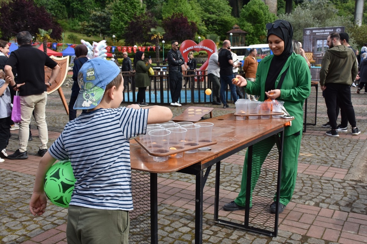 Trabzon'da Aile Yılı kapsamında Valilik, Büyükşehir Belediyesi ile Aile ve Sosyal Hizmetler İl...