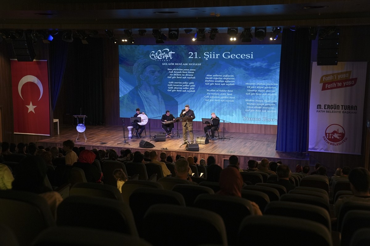 Türkiye'nin en köklü şiir etkinliklerinden biri olan "Edebiyat Bülteni Şiir Gecesi", 14 yıl sonra...