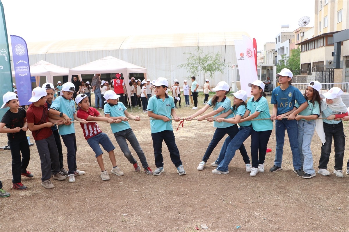 Türkiye Geleneksel Spor Dalları Federasyonunun Geleneksel Oyunlar Tırı, 6 Şubat 2023'teki...