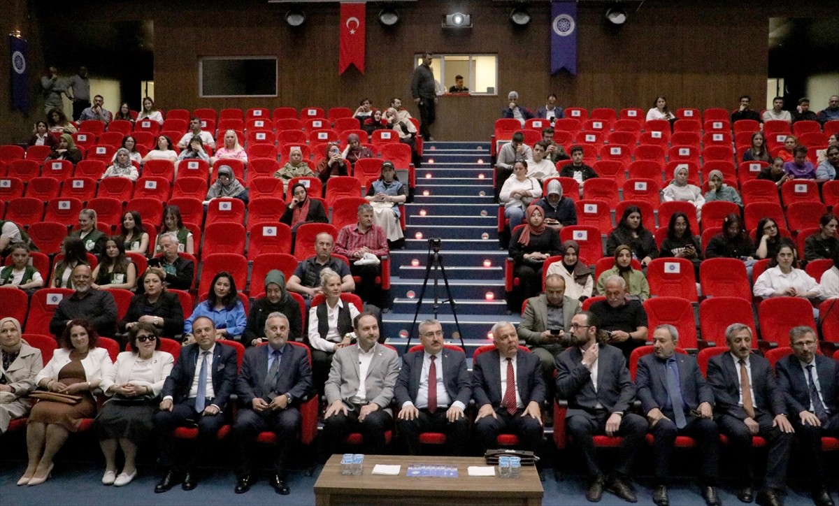 Yeşilay Tekirdağ Şubesi, Cihannüma Derneği Tekirdağ Şubesi ve Tekirdağ Uluslararası Öğrenci...