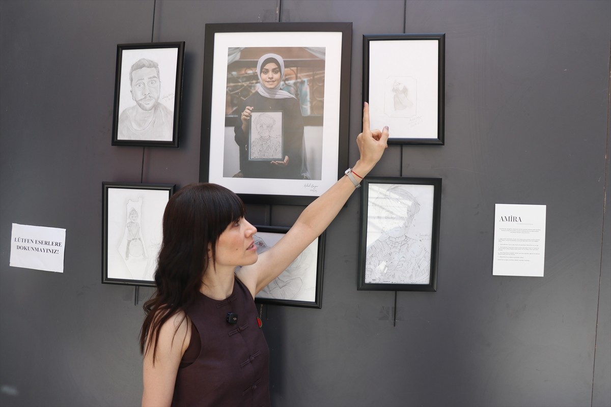 Ağrı'nın Doğubayazıt ilçesindeki İshak Paşa Sarayı'nda, Filistin ve Suriye başta olmak üzere savaş...