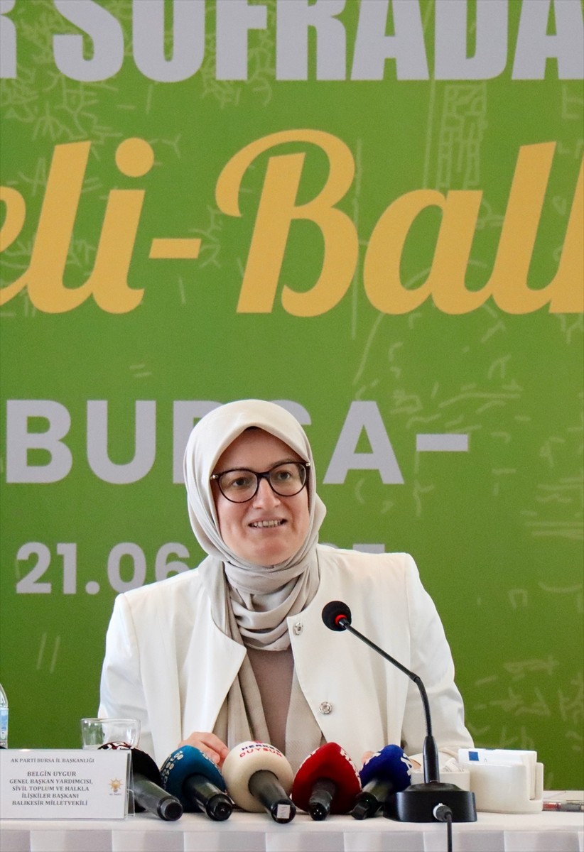 AK Parti Genel Başkan Yardımcısı Belgin Uygur, Bursa'daki Merinos Atatürk Kongre ve Kültür...