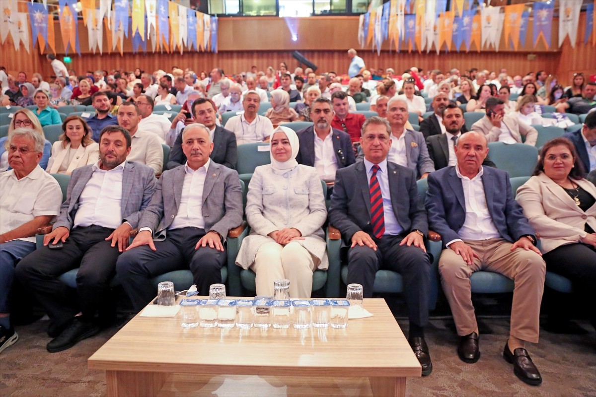 AK Parti Genel Başkan Yardımcısı Fatma Betül Sayan Kaya, Muğla Sıtkı Koçman Üniversitesi Atatürk...