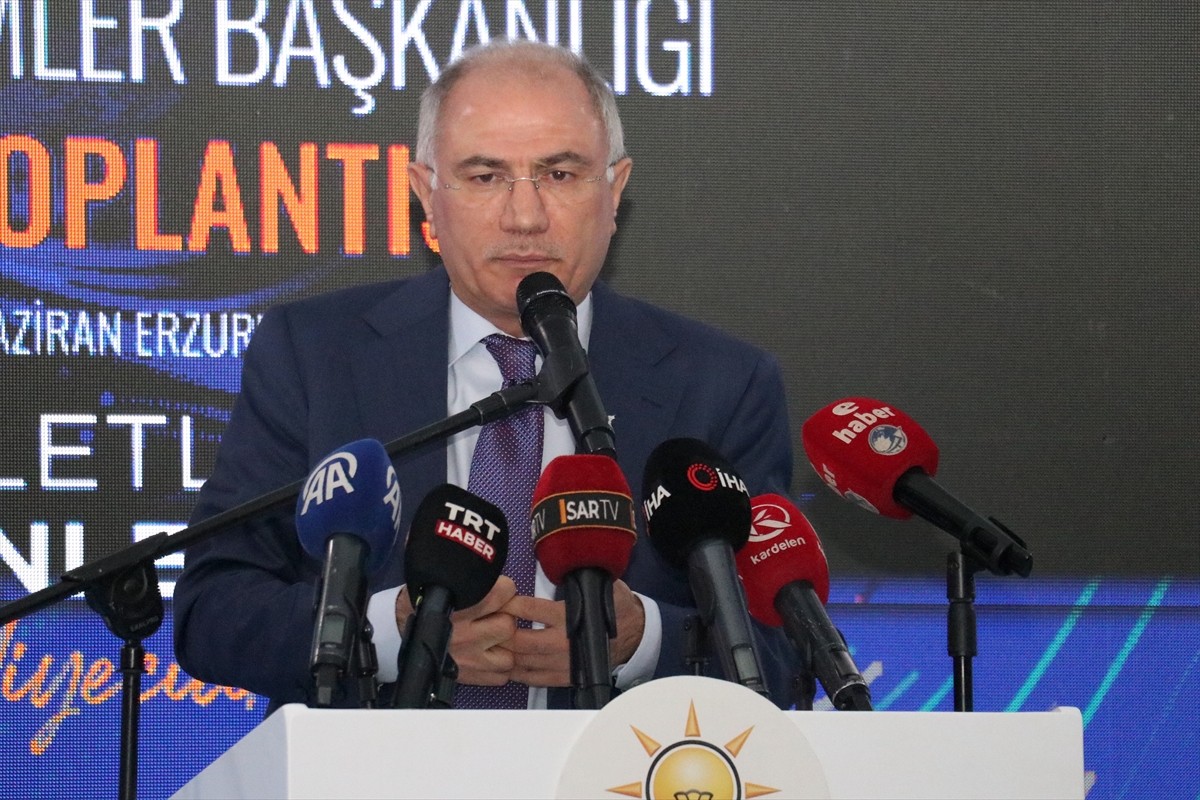 AK Parti Genel Başkanvekili Efkan Ala, Güneydoğu ve Doğu Anadolu Bölgelerindeki 16 ilin belediye...