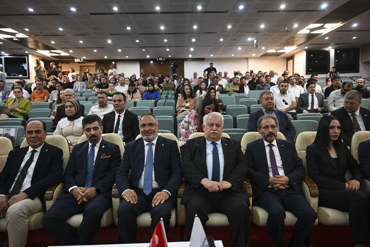 Ankara Yıldırım Beyazıt Üniversitesi Milli İrade Binası Konferans Salonu'nda Türk İşbirliği ve...