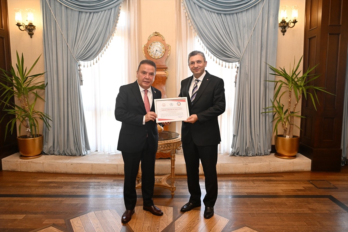 Antalya, 22 açık alanla Türkiye'nin en fazla erişilebilir açık alanına sahip ili oldu. Valilikte...