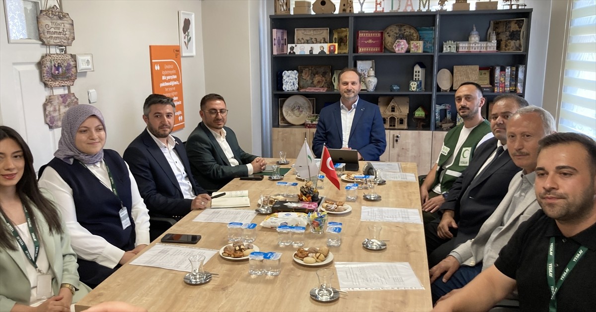 Bartın'a gelen Yeşilay Genel Başkanı Mehmet Dinç, Yeşilay Bartın Şubesi ve Yeşilay Danışmanlık...