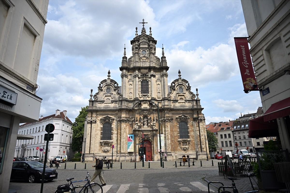 Belçika'nın Avrupa Birliği (AB) kurumlarına ev sahipliği yapan başkenti Brüksel'in merkezinde yer...