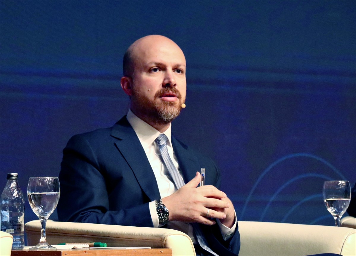 Bursa'da Türkiye Kültür Yolu Festivali kapsamında, Merinos Atatürk Kongre ve Kültür Merkezi'nde...