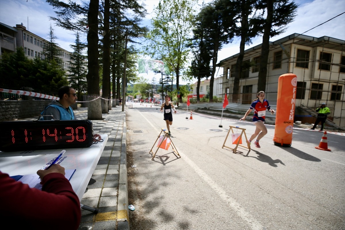 Bursa'nın Keles ilçesinde, Türkiye Oryantiring Federasyonu tarafından düzenlenen milli takım...