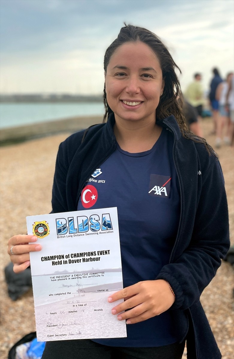 Dünyada 7 açık su kanalından oluşan Oceans Seven (Okyanus Yedilisi) parkurunun 5'ini tamamlayan...