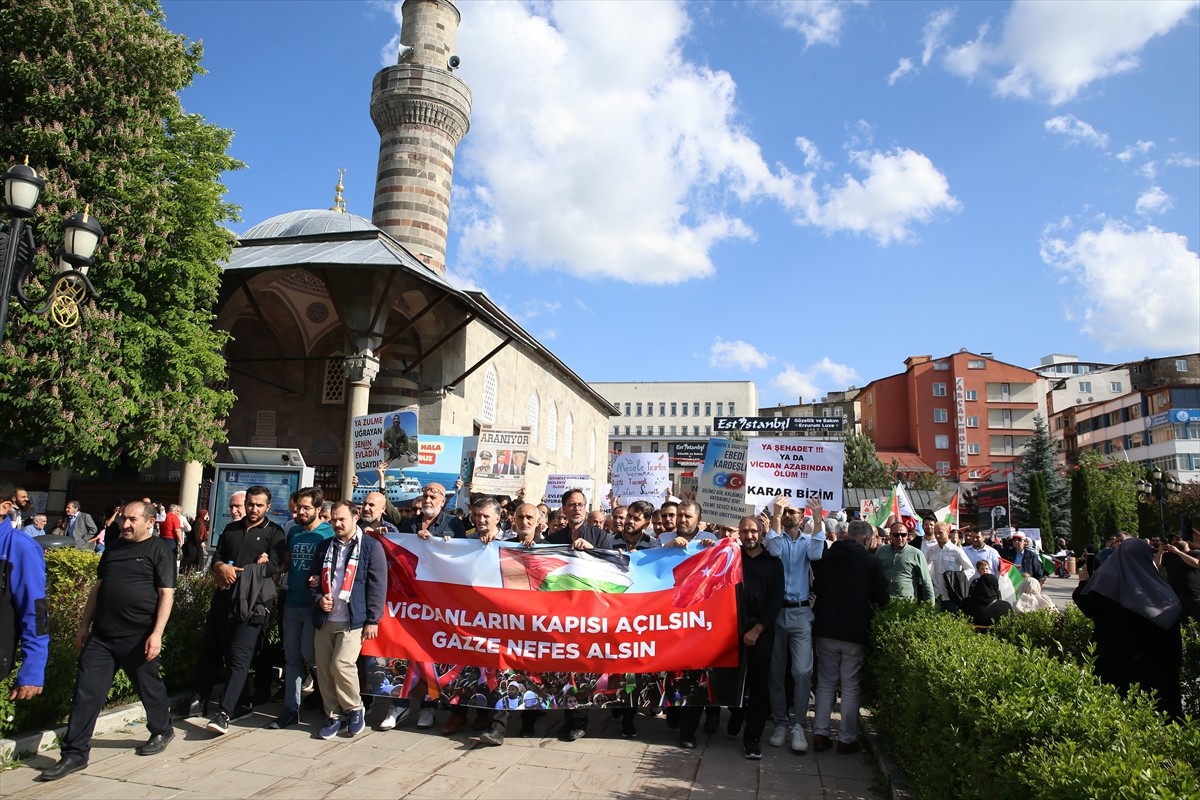 Erzurum'da sağlık çalışanları ve sivil toplum kuruluşları, "Vicdanların kapısı açılsın, Gazze...