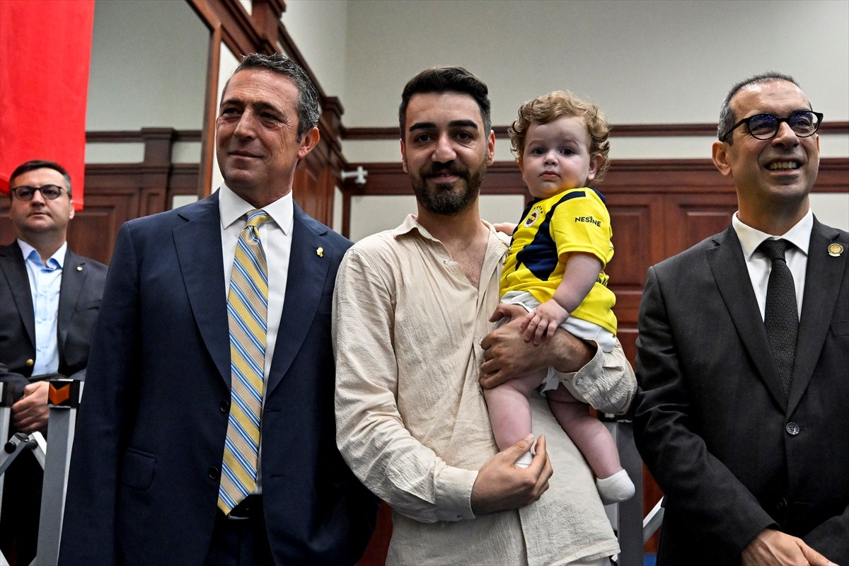 Fenerbahçe Kulübünde Kurban Bayramı dolayısıyla geleneksel bayramlaşma töreni düzenlendi....