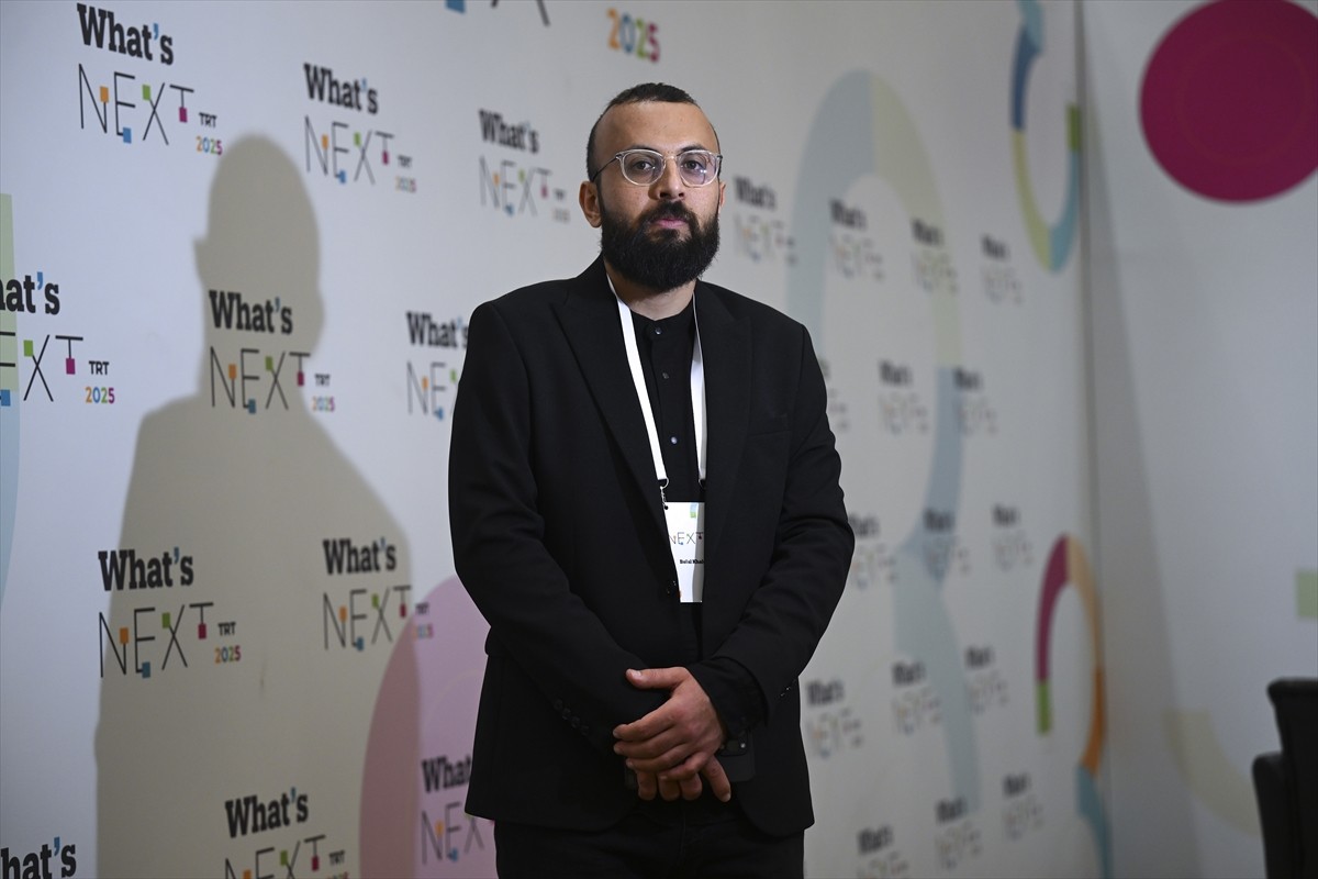 Filistinli sanatçılar, Filistinlilerin acılarını duyurmak için sanatını kullanıyor. Ödüllü foto...