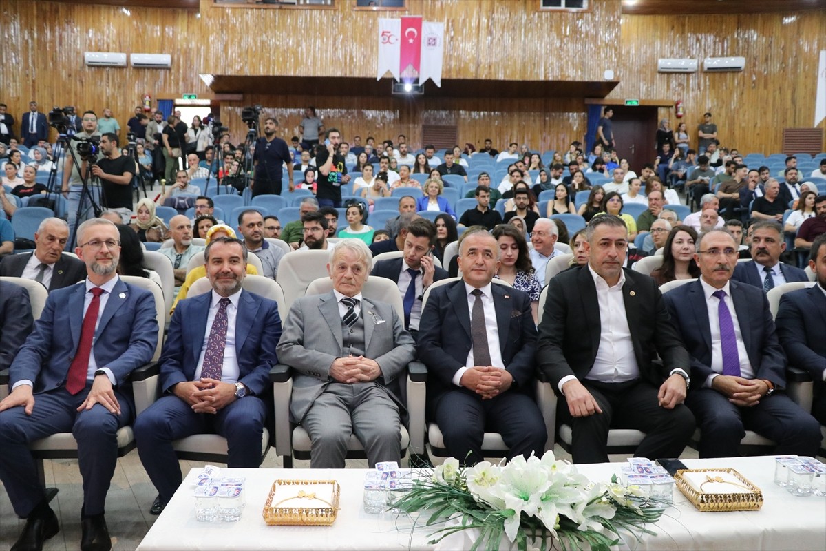 Fırat Üniversitesi (FÜ) tarafından Kırım Tatarlarının Milli Lideri ve Ukrayna Milletvekili Mustafa...