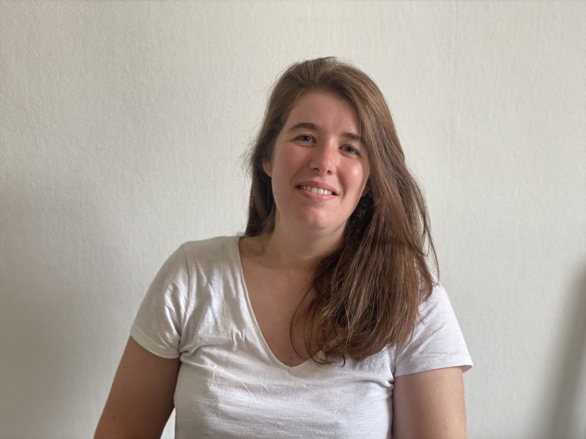 Fransa'da okul çevresi, park, plaj ve bahçe gibi dış mekanlarda sigara içilmesi yasaklandı. Tütün...