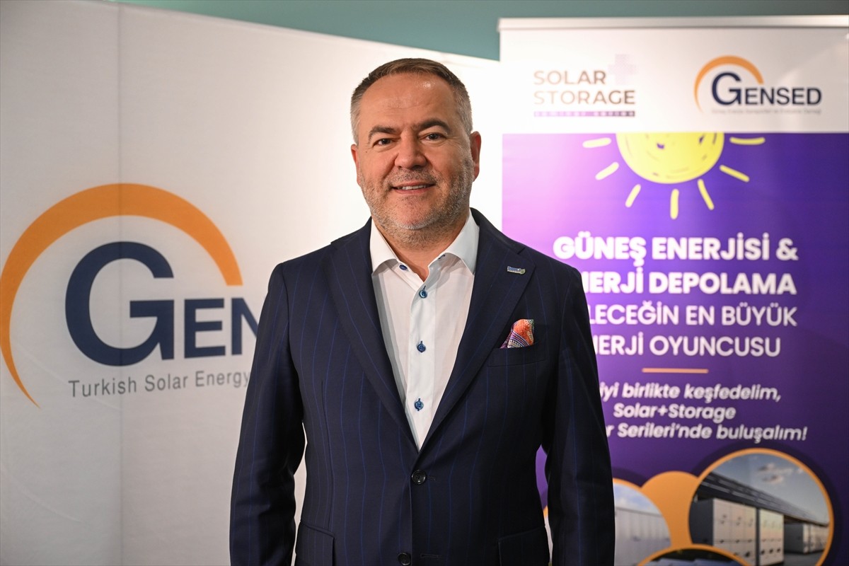 Güneş Enerjisi ve Depolama Sanayicileri Derneği (GENSED) Başkanı Halil Demirdağ, AA muhabirine...