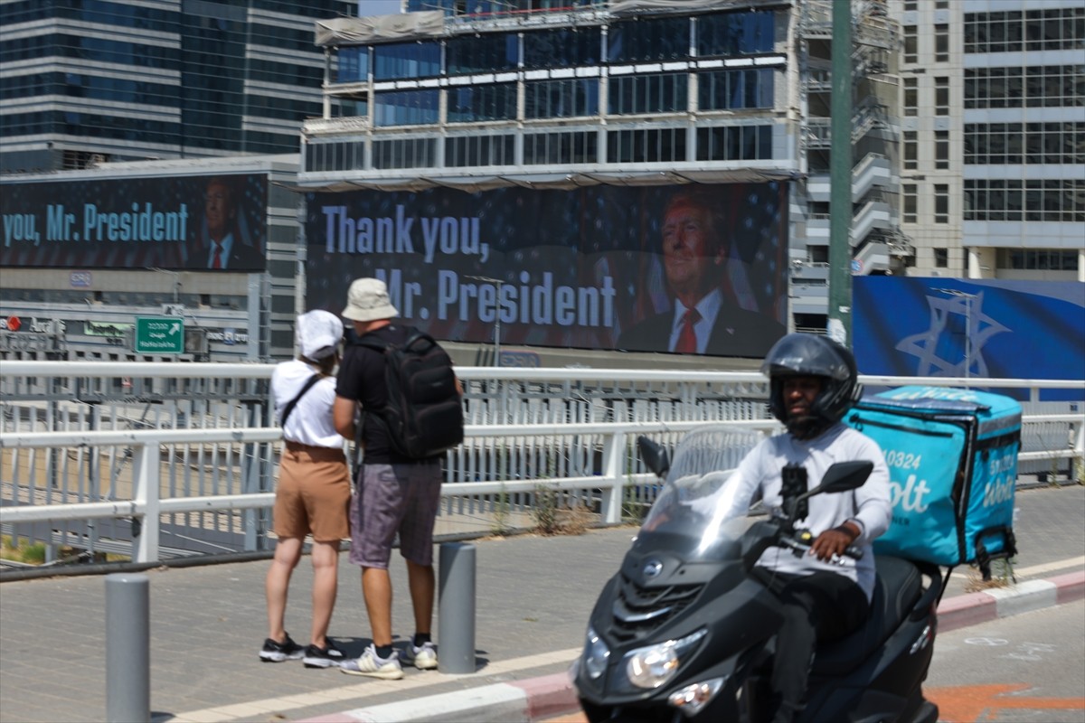 İsrail'de, ABD'nin İran'ın nükleer tesislerine yönelik saldırılar düzenlemesinin ardından Tel...