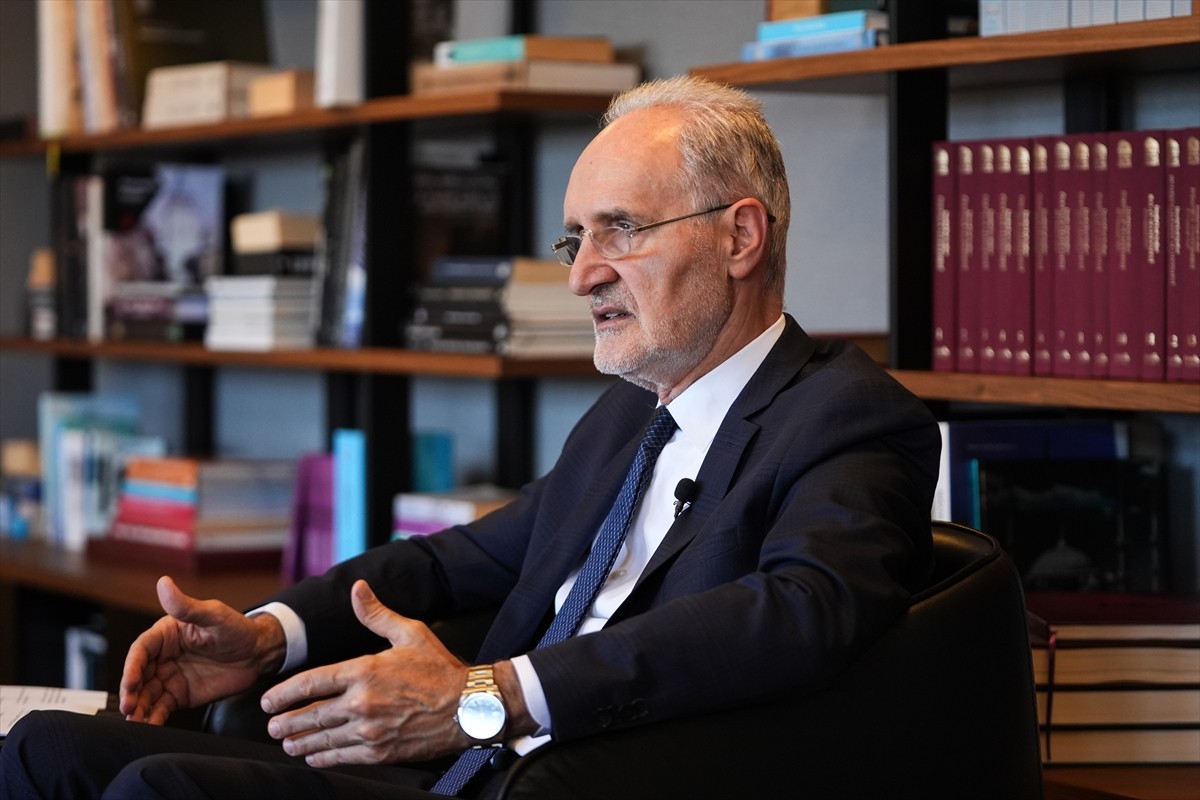 İstanbul Ticaret Odası (İTO) Başkanı Şekib Avdagiç, İsrail ile İran arasındaki gerilimi AA...