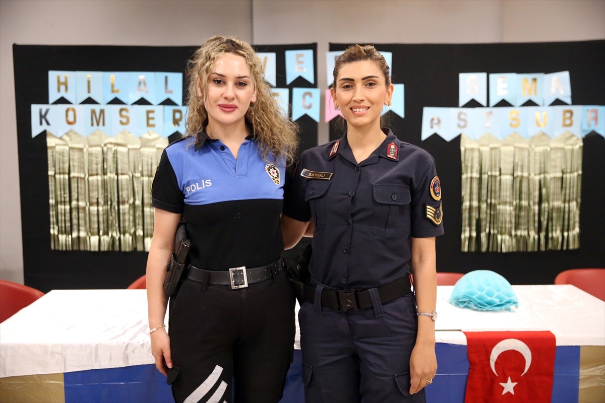 Kastamonu'da özel gereksinimli bireyler tarafından tayini çıkan kadın astsubay Semanur Saygılı...