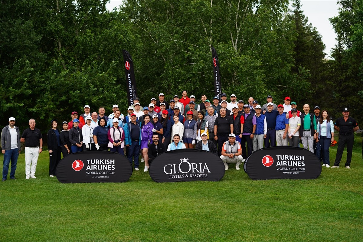 Kazakistan'ın başkenti Astana'da ilk kez Türk Hava Yollarının (THY) "Turkish Airlines World Golf...