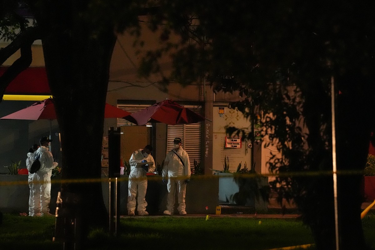 Kolombiya'da 2026'da yapılacak genel seçimlerde sağ partinin cumhurbaşkanı adayları arasında öne...