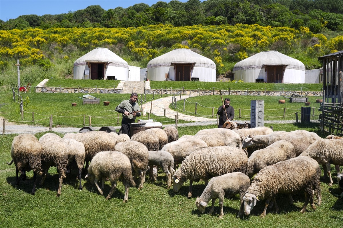 Kurban Bayramı dolayısıyla Bozdağ Film Platoları'nda yemek, kültür ve tarih temalı özel bir...
