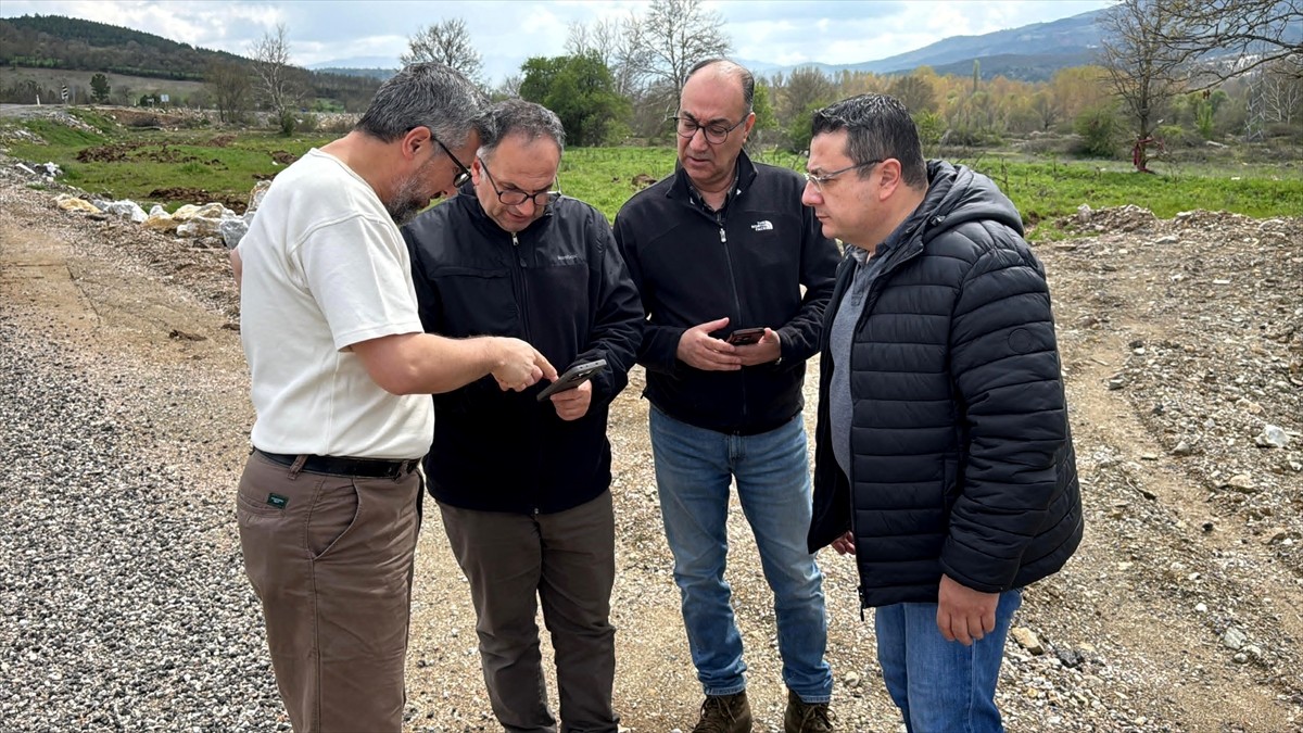 Kütahya'nın Simav ilçesinde 2025 yılının başından beri 1350 deprem gerçekleştiği kaydedildi....