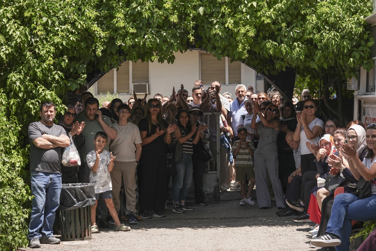 Milli Eğitim Bakanlığınca (MEB), ortaokul 8'inci sınıfta eğitim gören 1 milyondan fazla öğrenciye...