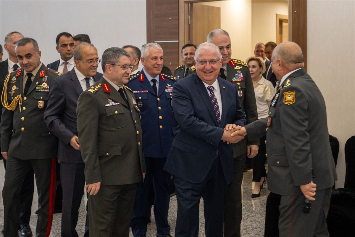  Milli Savunma Bakanı Yaşar Güler, Azerbaycan Silahlı Kuvvetler Günü dolayısıyla Ankara'daki Gazi...