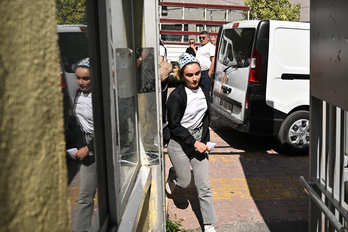 Ölçme Seçme ve Yerleştirme Merkezince (ÖSYM), Yükseköğretim Kurumları Sınavı'nın (YKS) ikinci...