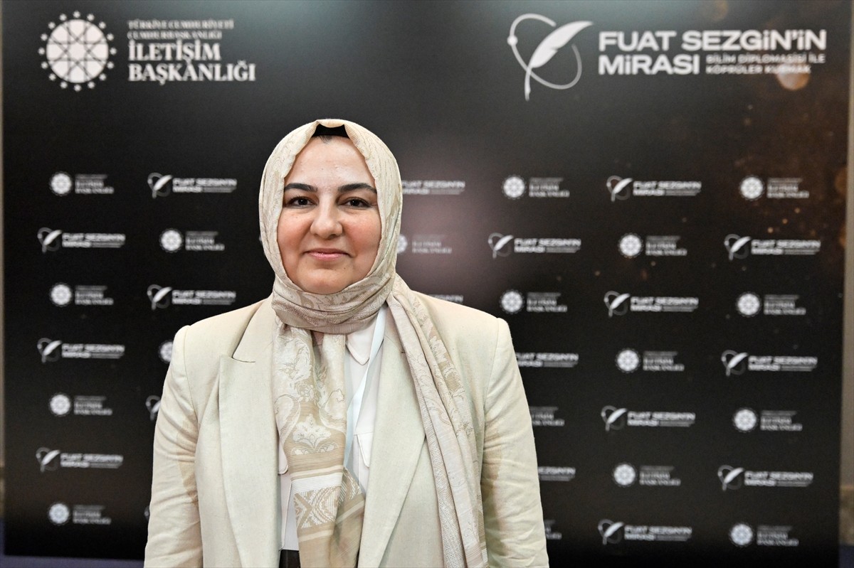 Ömrünü İslam bilim tarihine adayan ve 2018'de hayatını kaybeden Prof. Dr. Fuat Sezgin için...