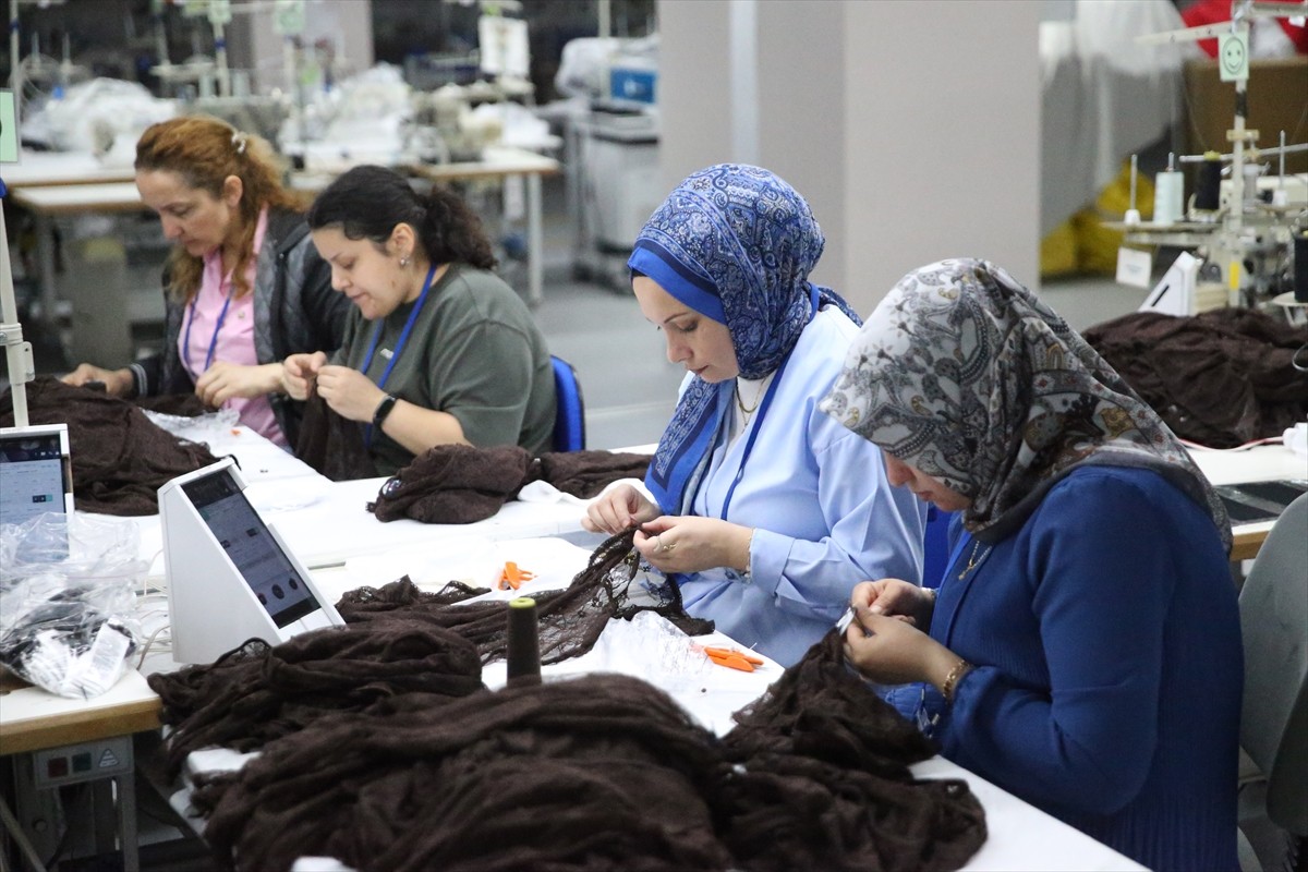 Ordu'da tekstil sektöründe çalışmak isteyenler, "Dokuma Konfeksiyon Makineci Kursu" projesine...
