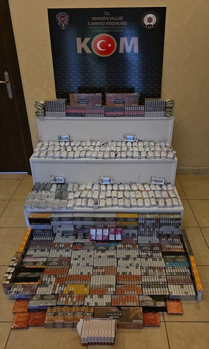 Osmaniye'de gümrük kaçağı sigara ele geçirilen yolcu otobüsünün sürücüsü gözaltına alındı. Araçta...
