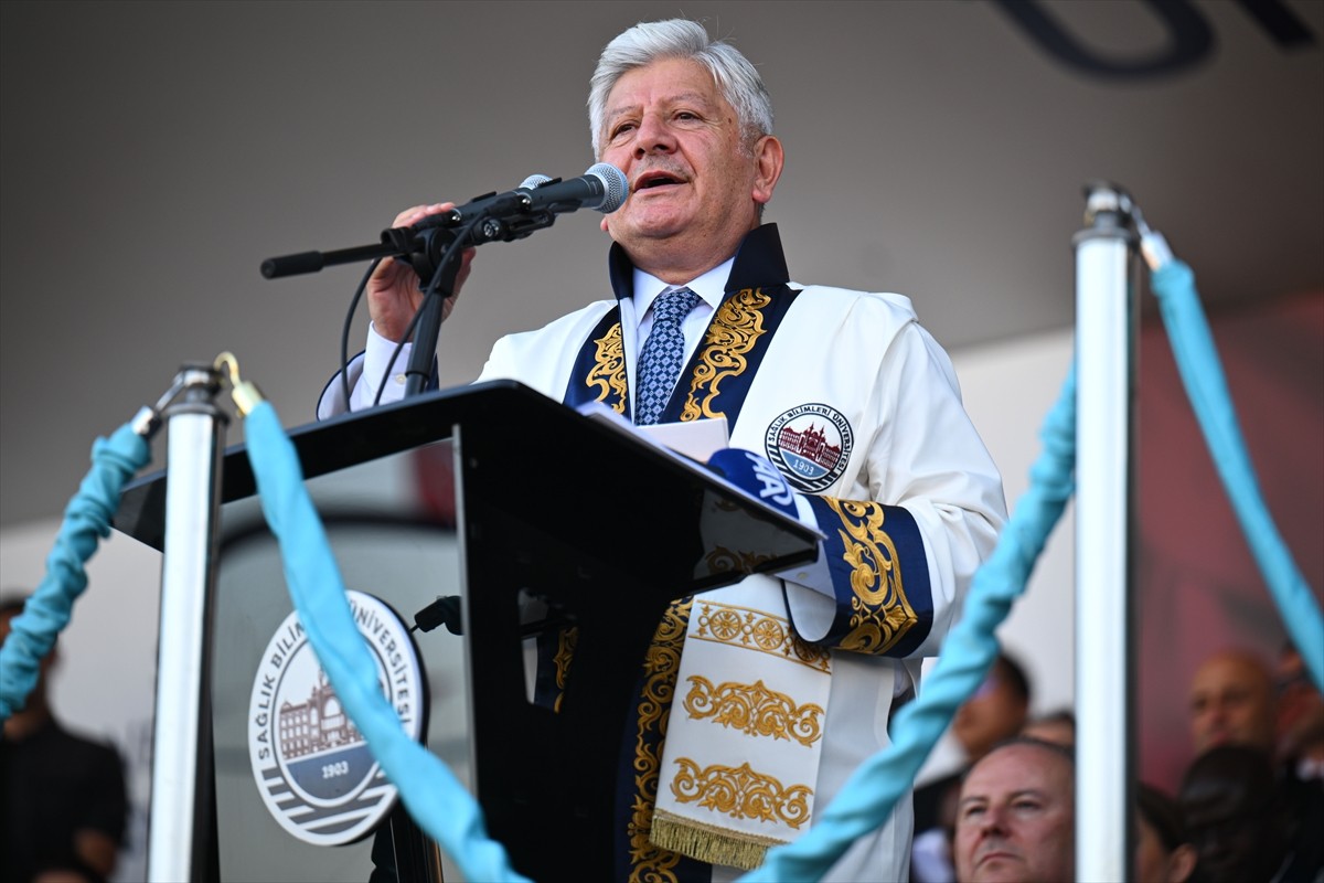 Sağlık Bilimleri Üniversitesi (SBÜ) Gülhane Külliyesi'nde 2024-2025 akademik yılı mezuniyet töreni...