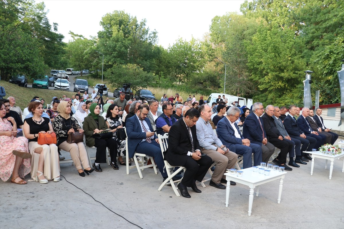 Sakarya Büyükşehir Belediyesince düzenlenen "24. Uluslararası Sapanca Şiir Akşamları"...