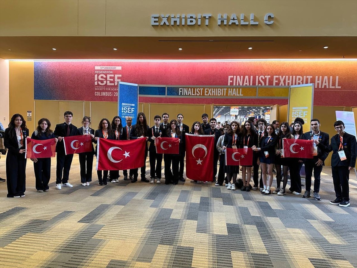Sanayi ve Teknoloji Bakanı Mehmet Fatih Kacır, Uluslararası Regeneron ISEF Bilim ve Mühendislik...