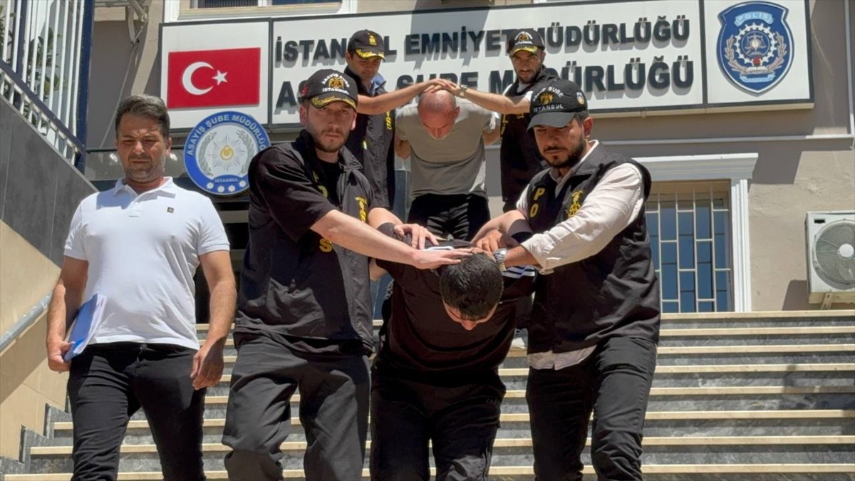 Sarıyer'de hamile kadının silahla öldürülmesine ilişkin gözaltına alınan eski nişanlısı ve silahı...