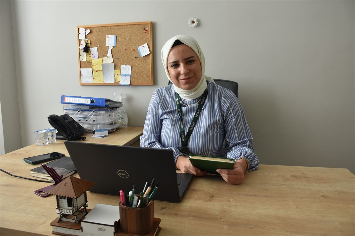 Şırnak'ta bağımlılıkla mücadele edenlere psikososyal destek hizmeti sunulan Yeşilay Danışmanlık...