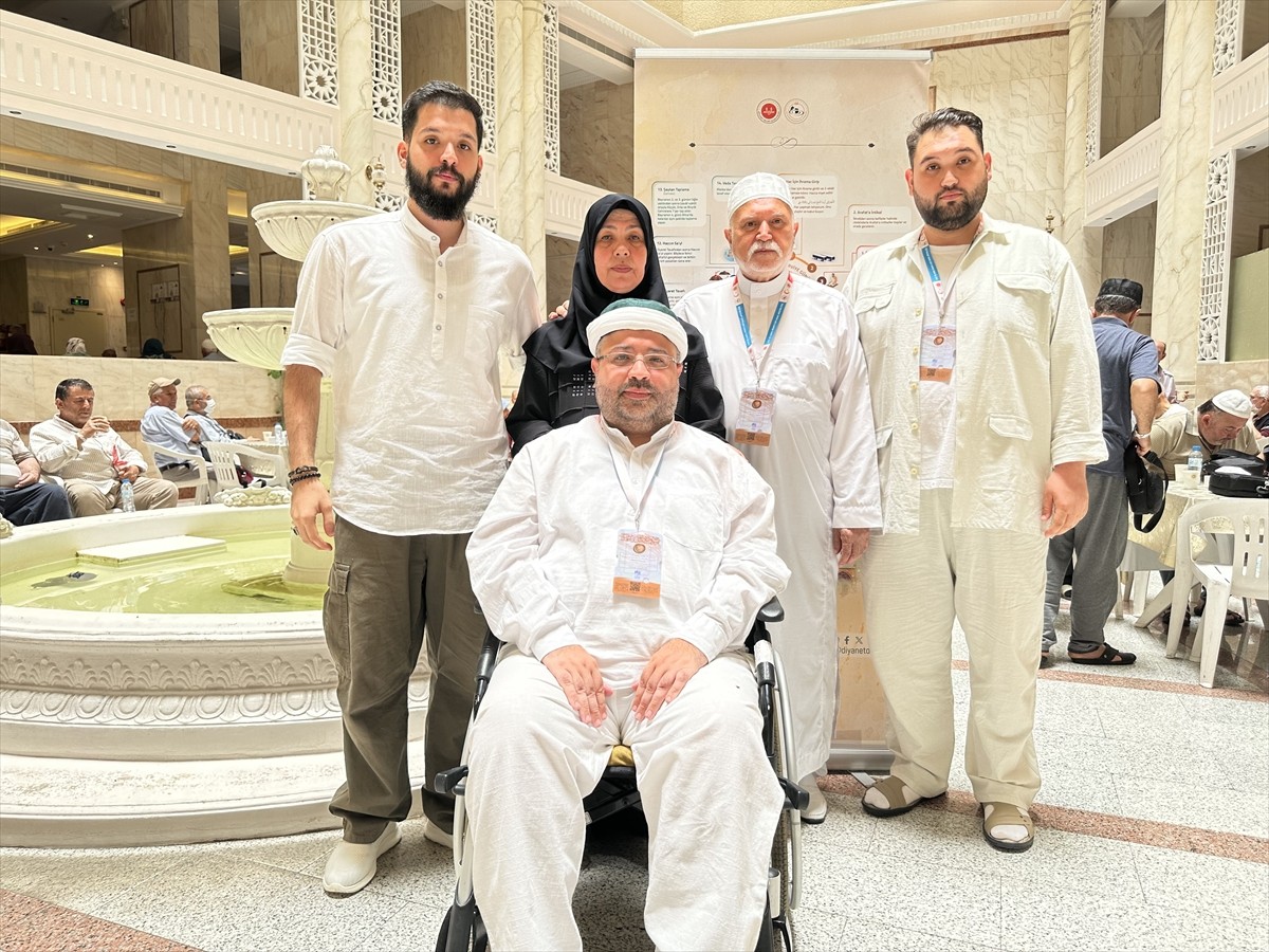 SMA hastası hacı adayı İsa Demirhan, 16 yıllık hac hasretini ailesinin desteği ve Diyanet İşleri...