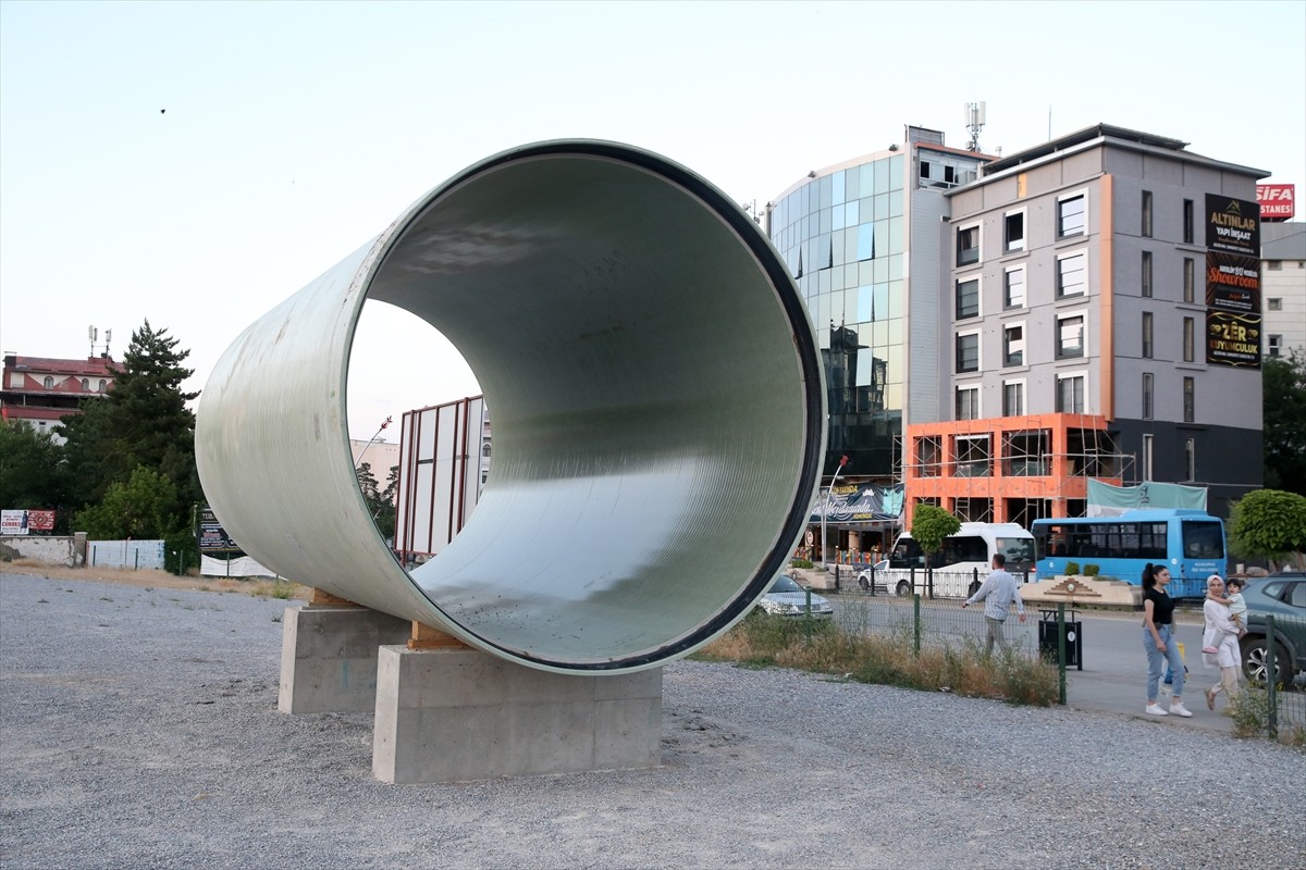 Tarım ve Orman Bakanlığı ile Devlet Su İşleri Genel Müdürlüğü tarafından hayata geçirilen ve 780...