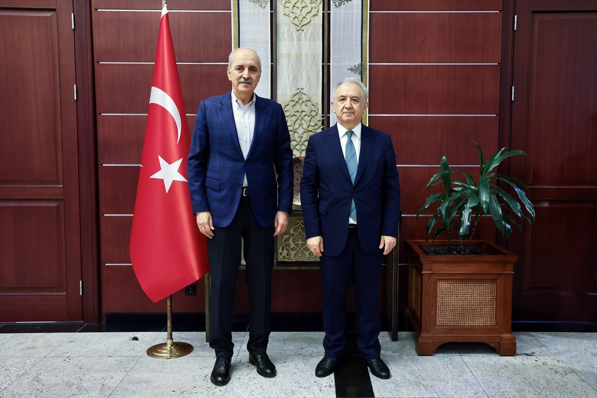 TBMM Başkanı Numan Kurtulmuş (solda), Türk Devletleri Parlamenter Asamblesi (TÜRKPA) 14. Genel...