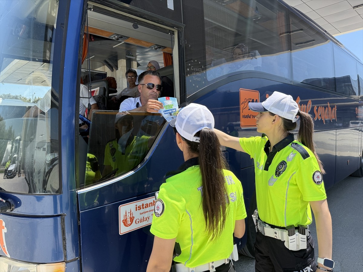 Tekirdağ Emniyet Müdürlüğü, Kurban Bayramı öncesinde şehirler arası yolcu taşımacılığı yapan...