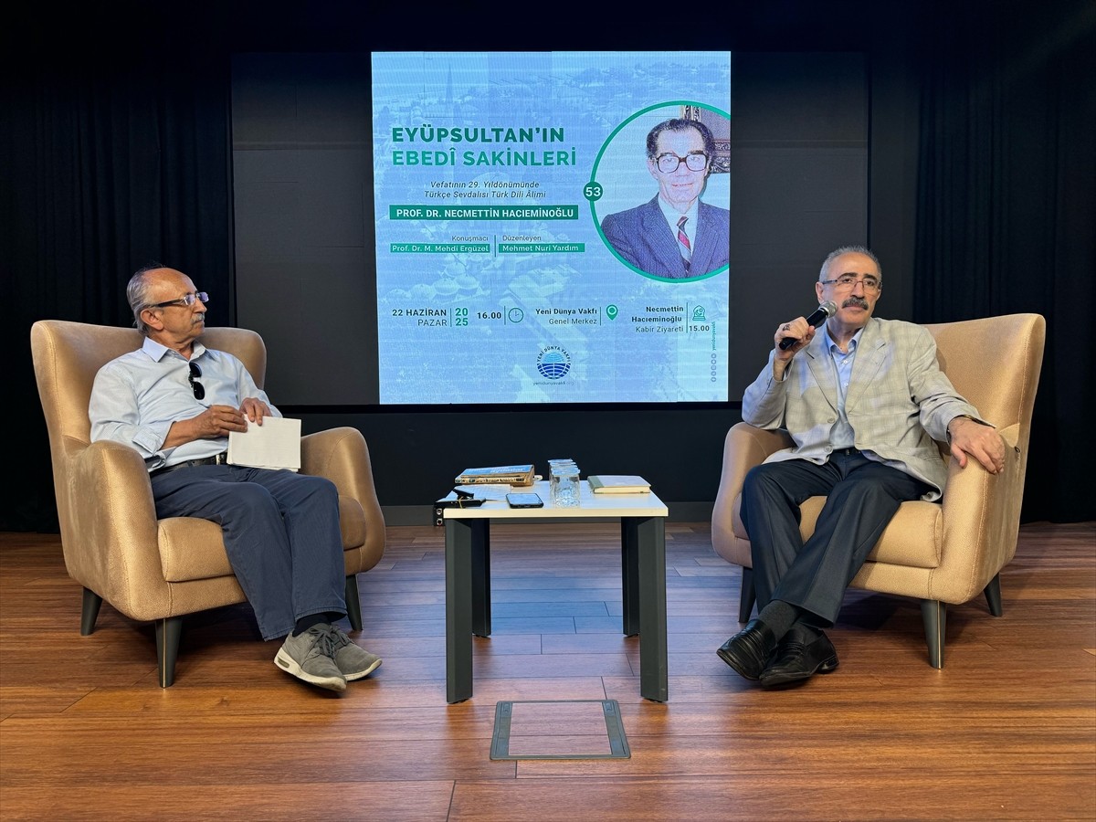 Türk dili hakkında çok sayıda ilmi makaleye ve esere imza atan Prof. Dr. Necmettin Hacıeminoğlu...